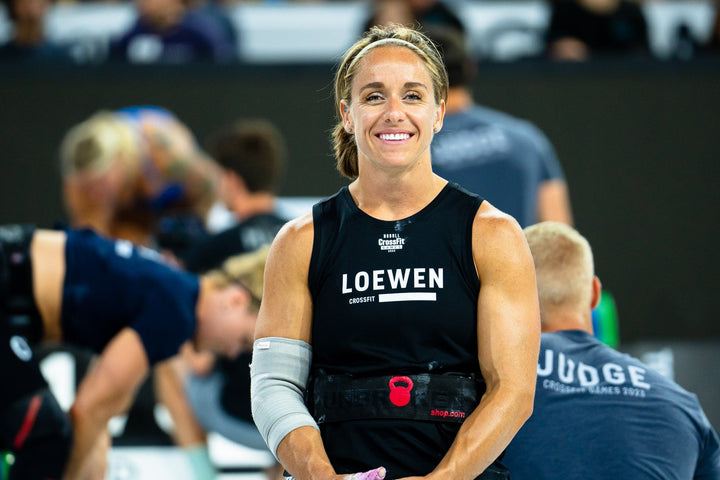 UNBROKENSHOP.com Nylon Weightlifting Belt Arielle Loewen signature belt Sparckle