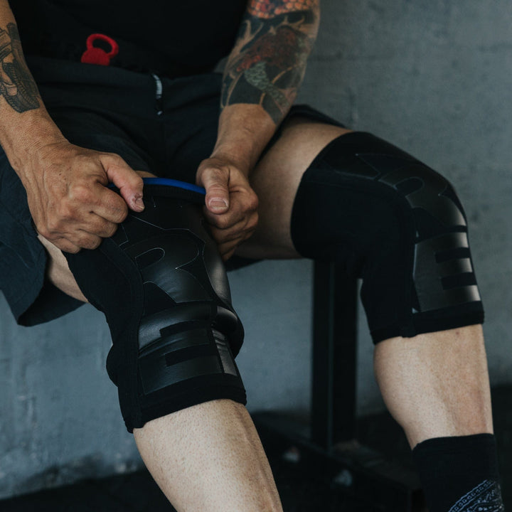 UNBROKENSHOP.com Cross Training knee cap New Reversible Knee Sleeves Black